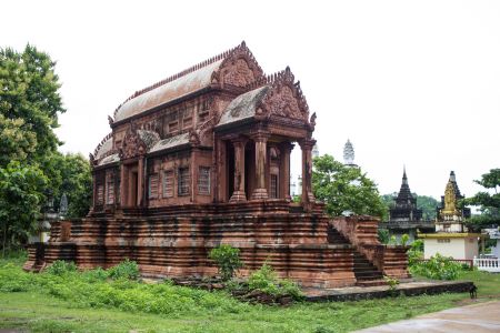 T Cambodia Kampong Cham 22